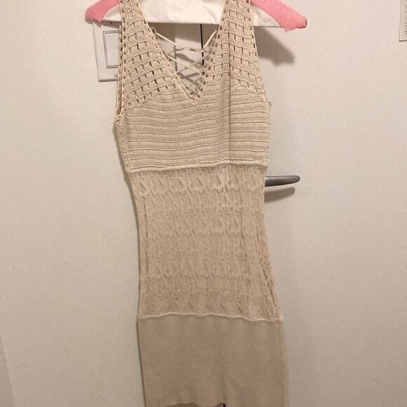 Catherine Malandrino Crochet Lace Up Midi Dress in Off White. Size P (X Small). - Picture 4 of 7